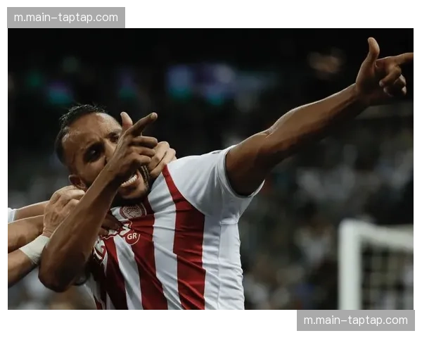 奥林匹亚科斯客场零射正 希腊豪门难破药厂防线 奥林匹亚科斯客场零射正 希腊豪门难破药厂防线